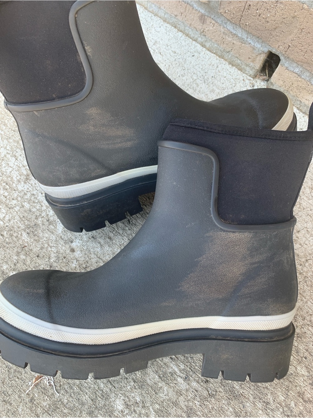 Merry People black waterproof Chelsea lug sole Rain boots 9 - Picture 5 of 5
